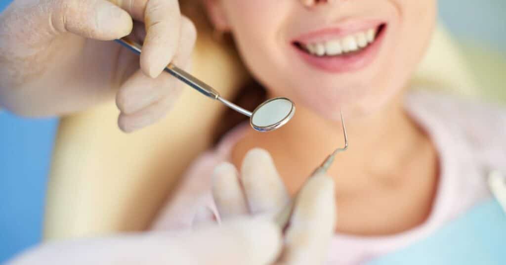 טיפולי שיניים קוסמטיים `