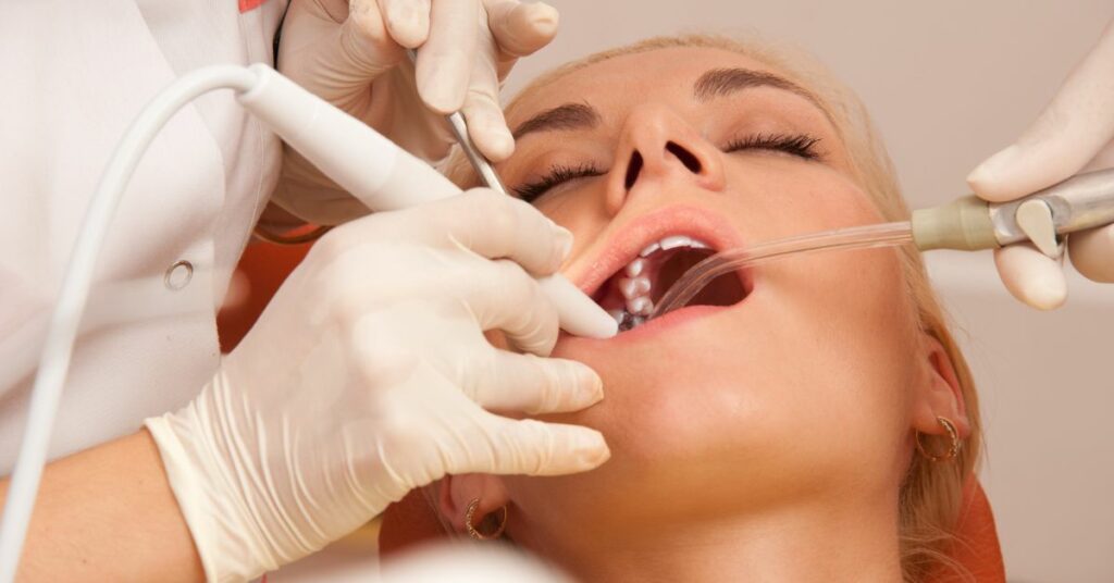 קצת על טיפולי שיניים